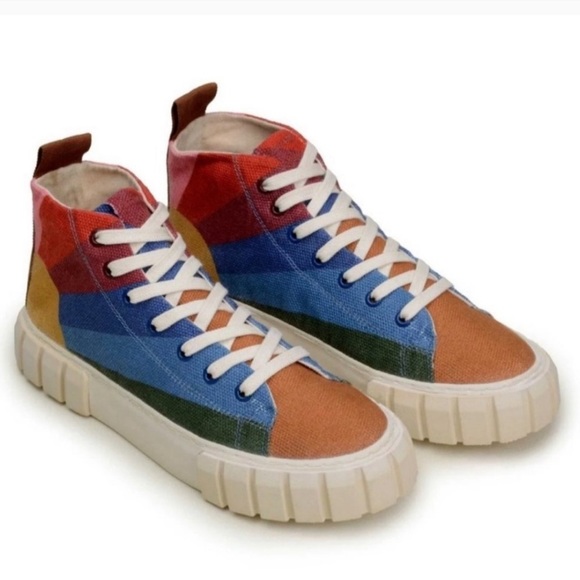FARM Rio Shoes - NWT FARM Rio Rainbow Sun Platform High Top Sneaker Size 9